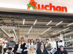 Differdange: Grupo Cantares de Lafões levam música tradicional portuguesa ao Centro Comercial!