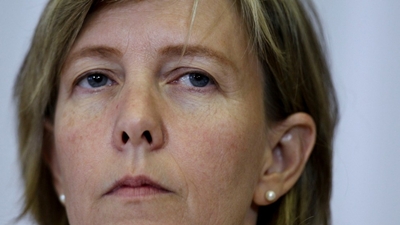 Ministra das Finanças: “É preciso relativizar emigração jovem”