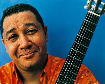 Teófilo Chantre, o músico fiel da “Casa de Cabo Verde” em Paris