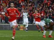 Benfica procura chegar à liderança na visita ao Moreirense
