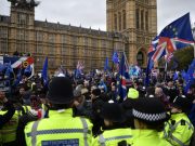 Saída do Reino Unido da União Europeia já custou mais de 150 mil ME