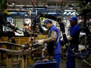 França: Produção industrial francesa cai mais de 20% em abril