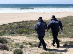Corpo de mulher encontrado na praia do Norte na Costa da Caparica