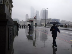 Covid-19: Inglaterra exige teste negativo para entrada no país