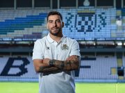 Avançado Salvador Agra assina com Boavista por duas temporadas