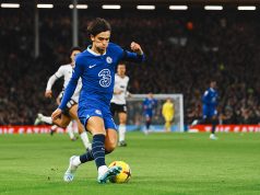 Félix expulso na estreia em Inglaterra contra o vitorioso Fulham, de Marco Silva